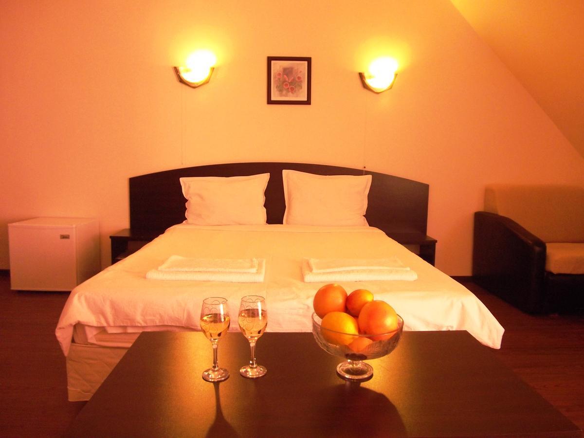 Hotel Enchevi Kirkovo  Kültér fotó