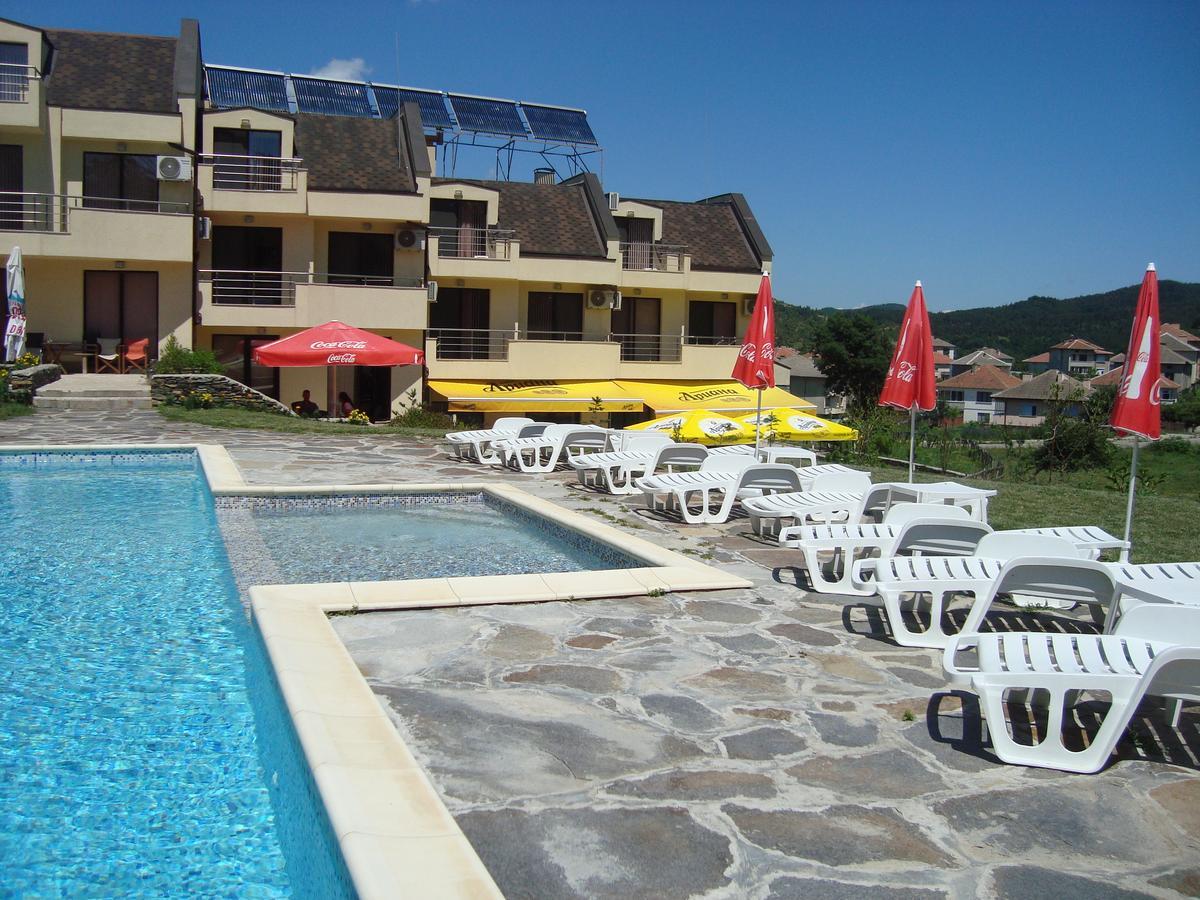 Hotel Enchevi Kirkovo  Kültér fotó