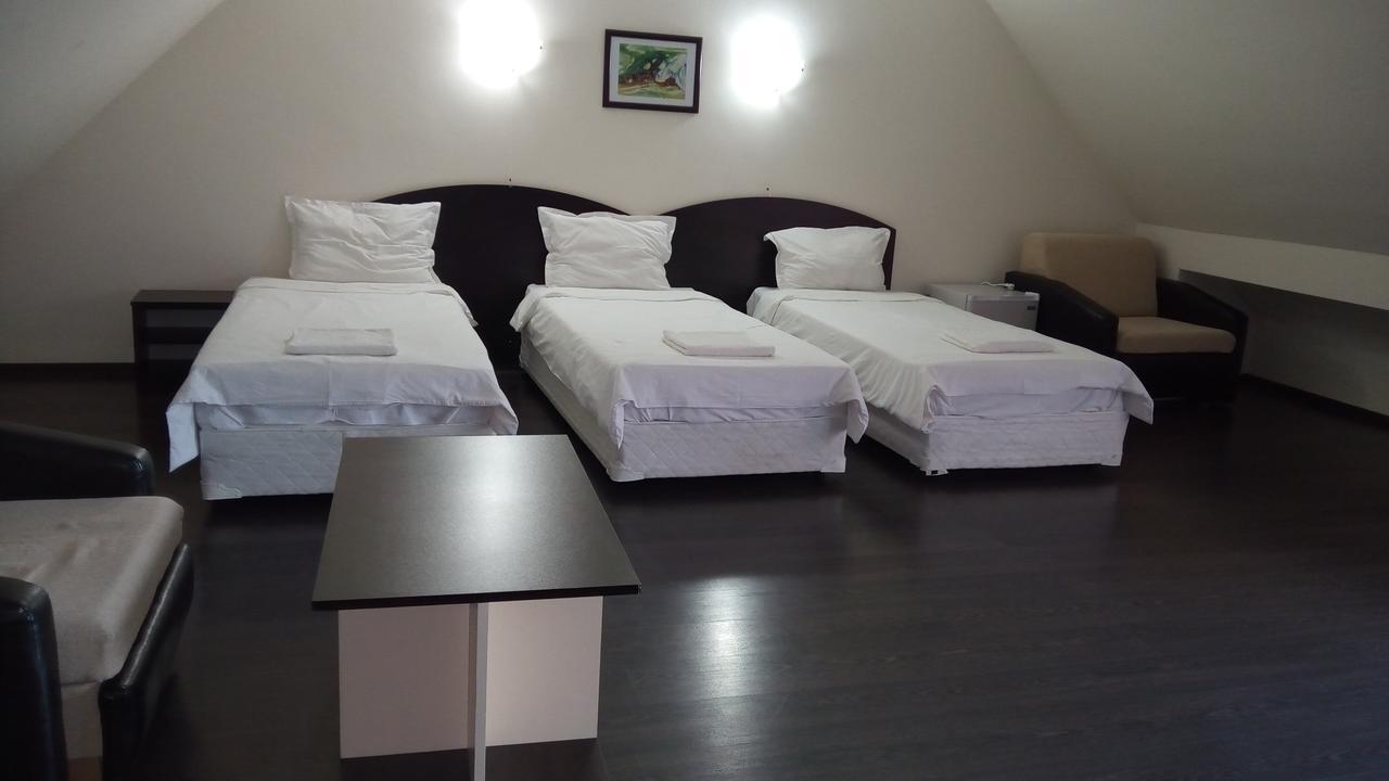 Hotel Enchevi Kirkovo  Kültér fotó