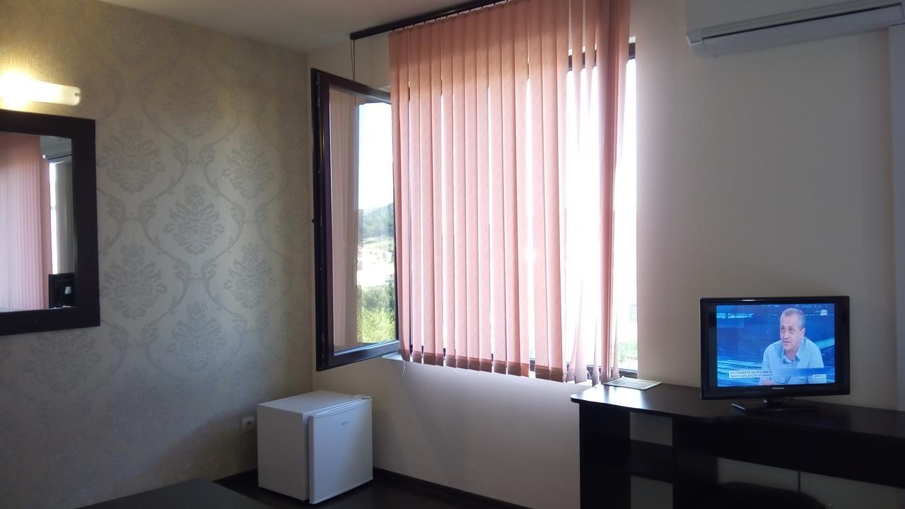 Hotel Enchevi Kirkovo  Kültér fotó